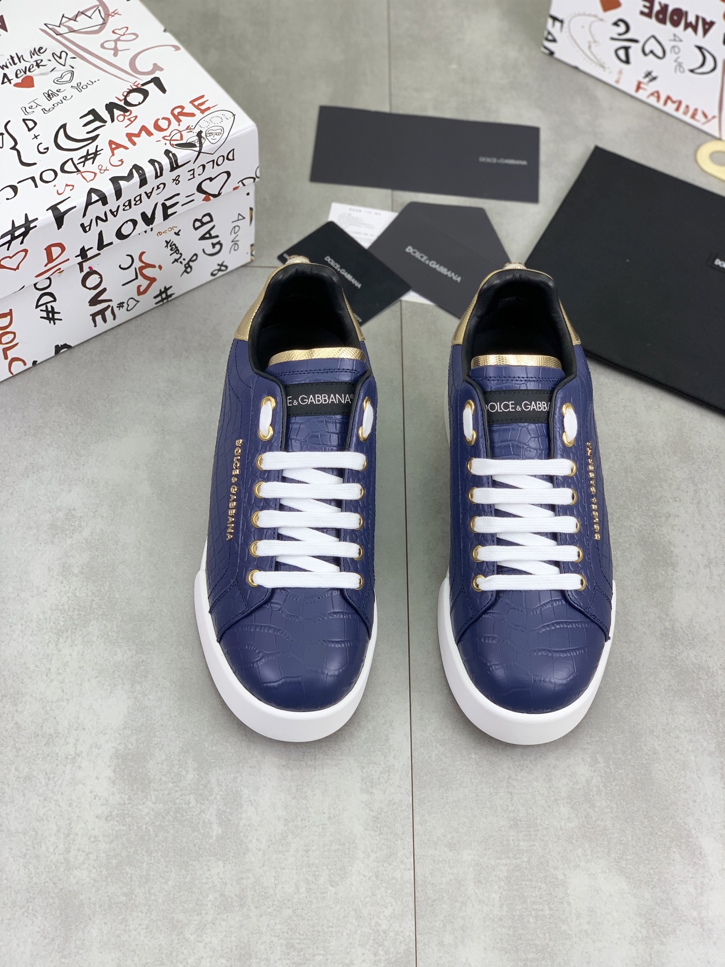 olce & Gabbana shoe